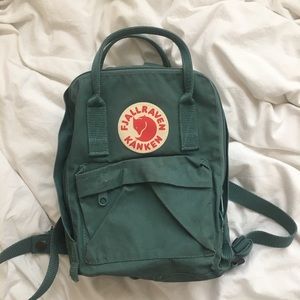 Fjallraven Kanken Mini Backpack (Sage Color)